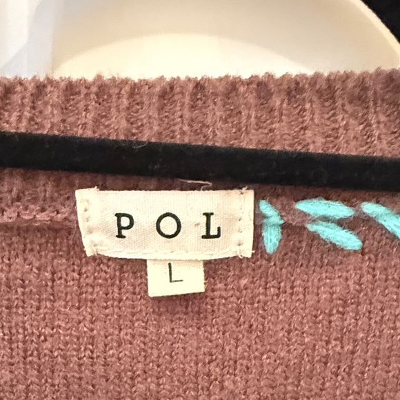 POL Brown V-Neck Sweater with Floral Accents - Picture 2 of 4